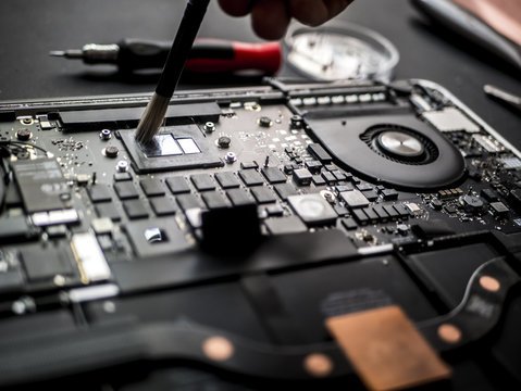 Laptop repair request in Agra
